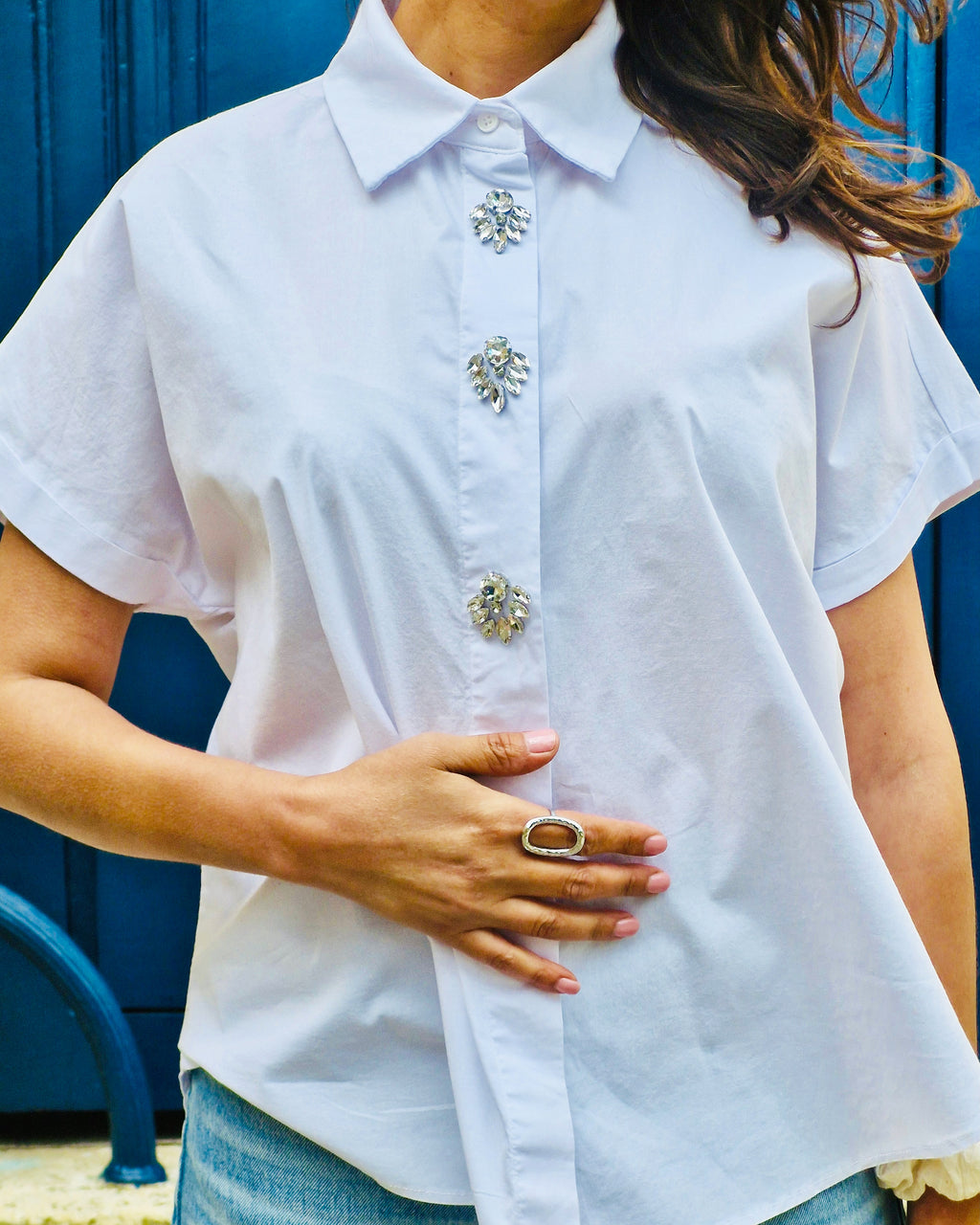 Chemise blanche bijoux