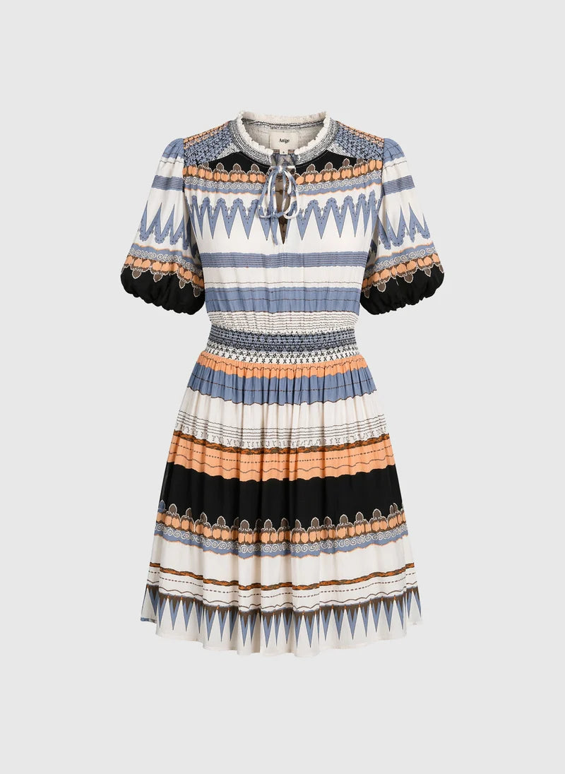 Robe courte imprimée bohème chic à smocks