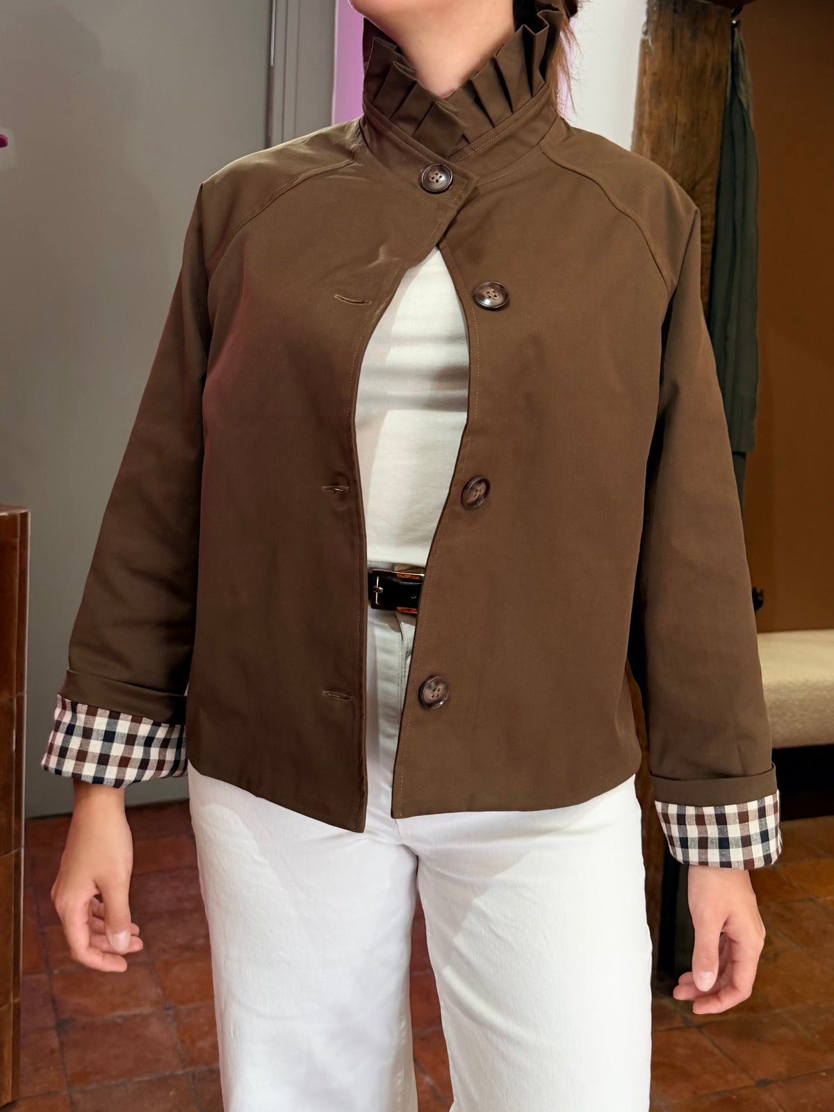 Veste courte col montant volanté & revers vichy