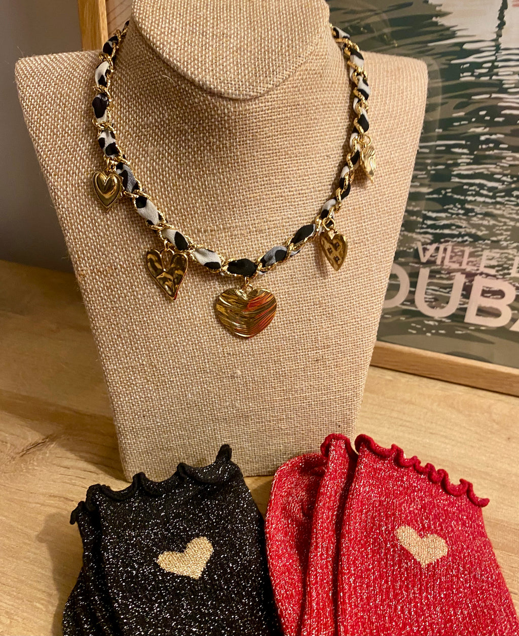 Collier léopard noir multi cœurs dores