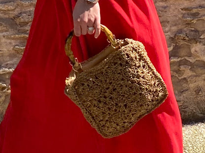 Sac avec anse en bois
