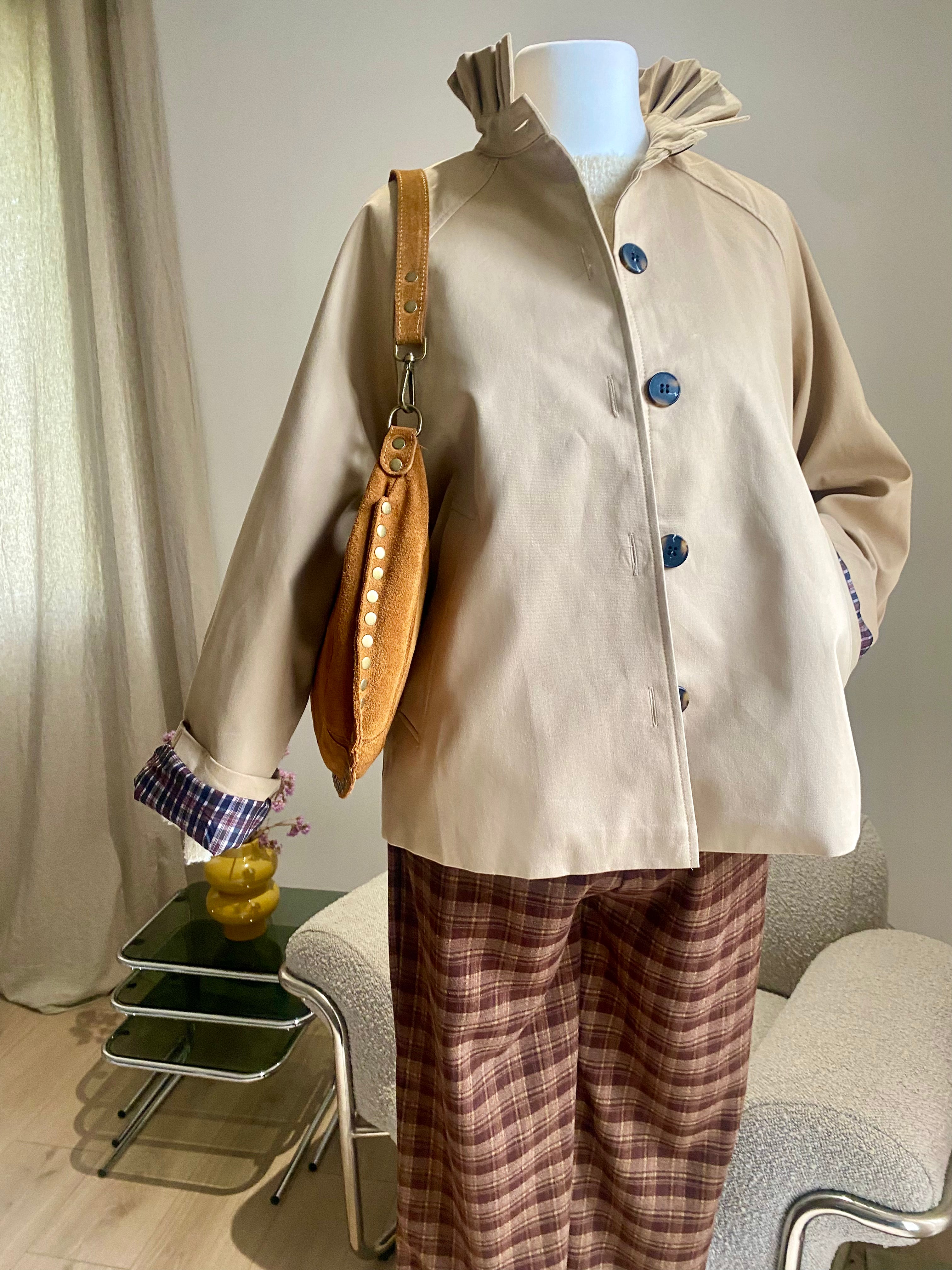 Trench court beige col Victorien